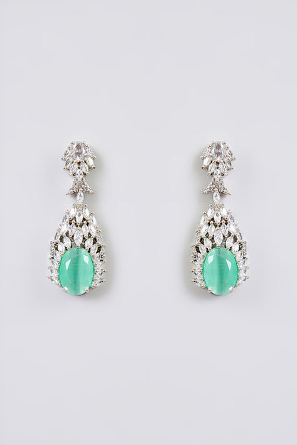 White Finish Zircon & Green Stone Necklace Set