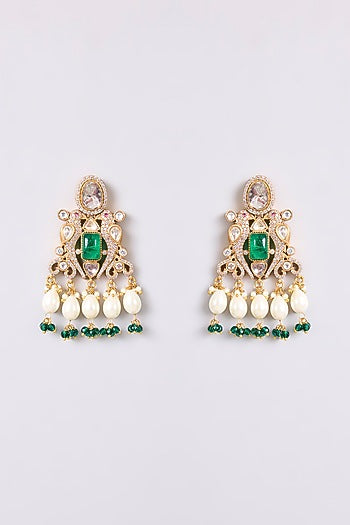 Gold Finish Kundan Polki & Green Stone Necklace Set