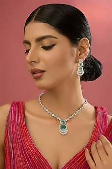 White Finish Kundan Polki & Green Stone Floral Pendant Necklace Set