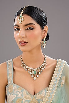 White Rhodium Finish Zircon & Blue Stone Necklace Set