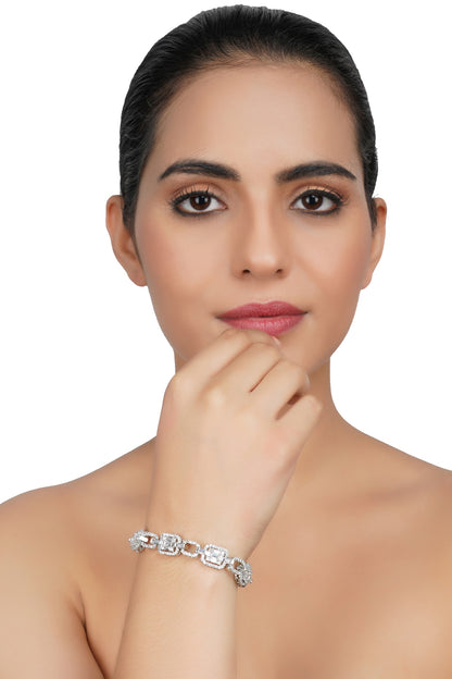 Silver Finish Bracelet In Alloy