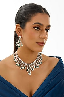 White Finish Kundan Polki & Emerald Green Stone Necklace Set