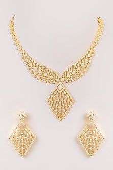 Gold Finish Pearl Necklace Set