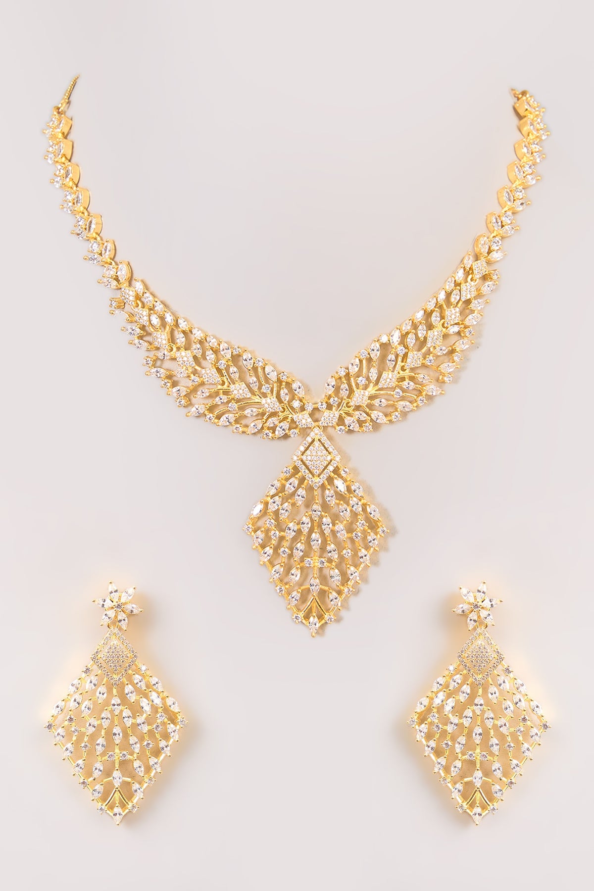 Gold Finish Pearl Necklace Set