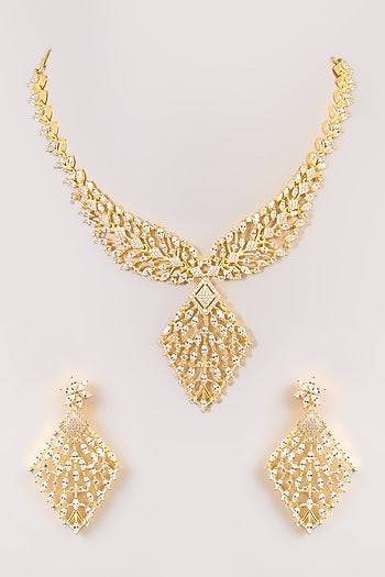Gold Finish Pearl Necklace Set