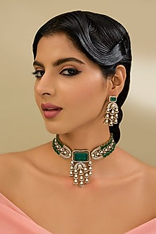 White Finish Green Zircon Necklace Set
