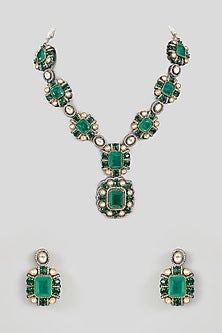 White Finish Green Zircon Necklace Set