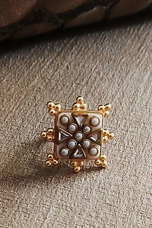 Gold Finish Mother Of Pearls Ring