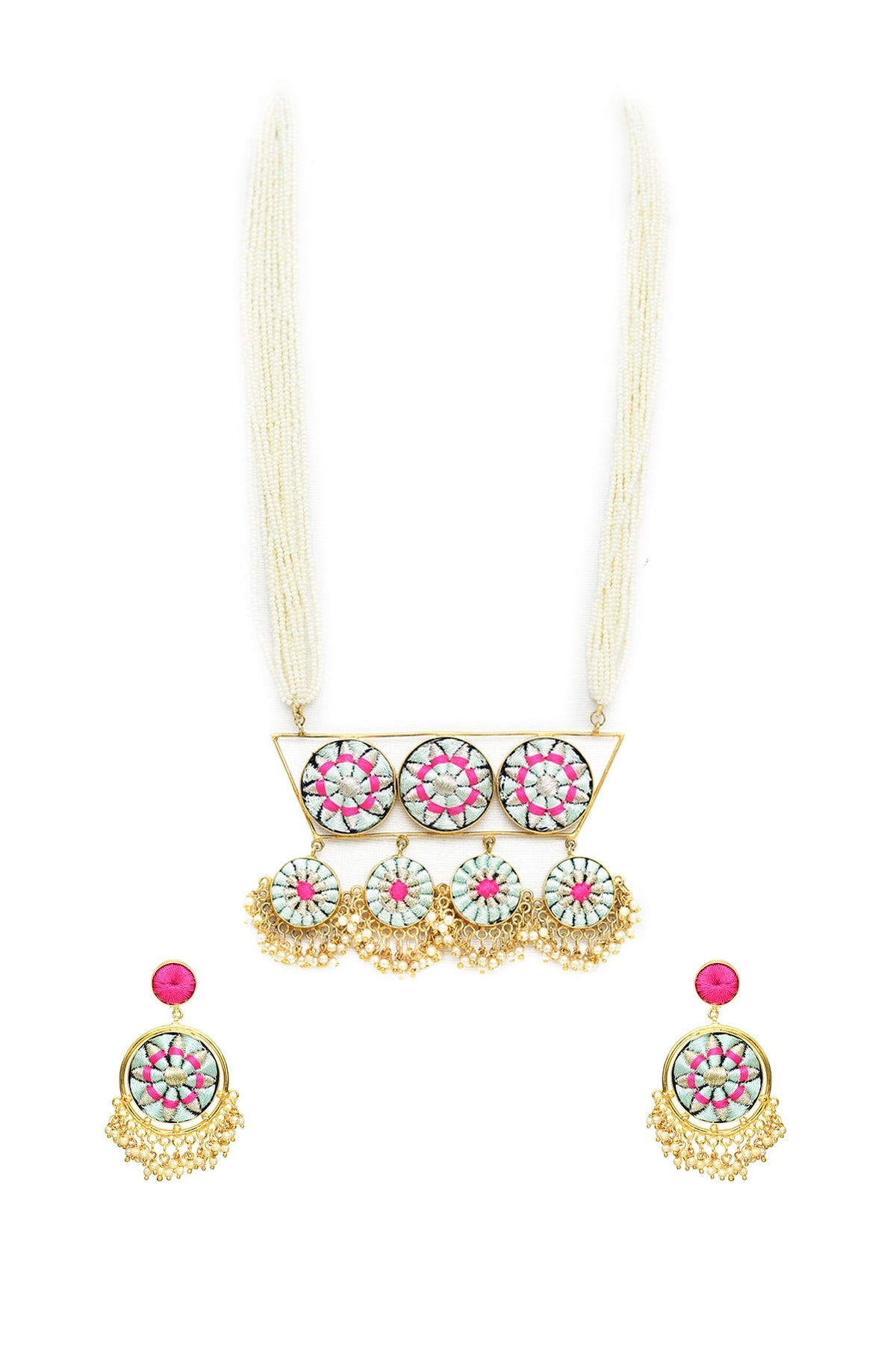 Gold Finish Pendant Necklace Set