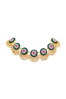 Gold Finish Single Layered Pearls Necklace