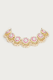 Gold Finish Embroidered Single Layered Circular Necklace