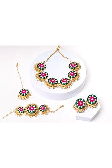 Matte Gold Finish Zari Silk Embroidered & Pearl hanging Layered Circular Necklace Set