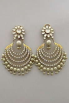 Gold Finish Kundan & Pearl Earring