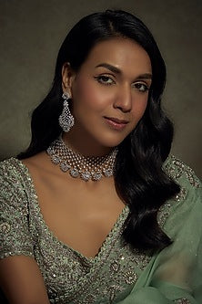 White Finish Zircon & Stone Necklace Set