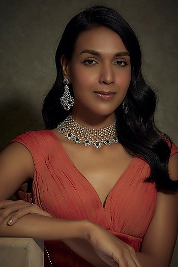 White Finish Zircon & Green Stone Necklace Set