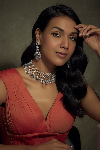 White Finish Zircon & Blue Stone Necklace Set