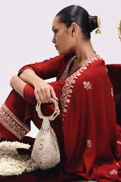 Gold Brocade Kundan Embellished Potli