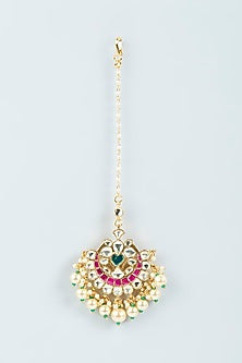 Gold Finish Pearl Maang Tikka