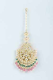 Gold Finish Maang Tikka With Pearls
