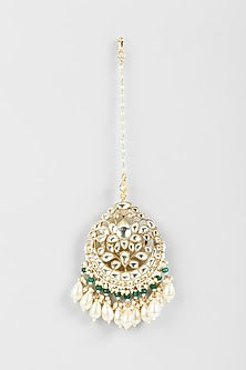 Gold Finish Maang Tikka With Kundan Polki