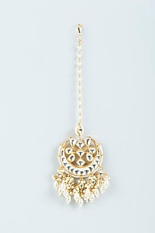Gold Finish Pearl Maang Tikka