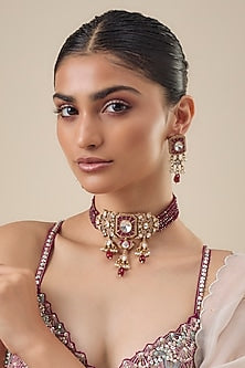 Gold Finish Kundan Polki & Mother Of Pearl Choker Necklace Set