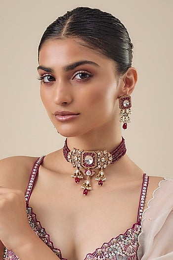 Gold Finish Kundan Polki & Mother Of Pearl Choker Necklace Set