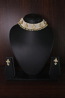 Gold Finish Kundan Choker Necklace Set