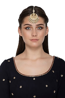 Gold Finish Kundan & Pearls Maang Tikka