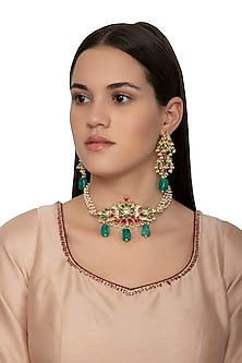 Gold Finish Kundan Choker Necklace Set
