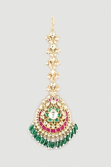 Gold Finish Maang Tikka With Green Beads