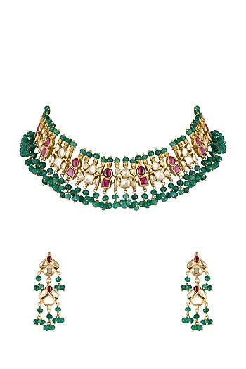 Gold Finish Kundan & Pearl Necklace Set