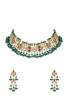 Gold Finish Kundan & Pearl Necklace Set