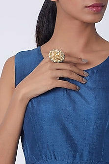 Gold Finish Bead & Kundan Ring
