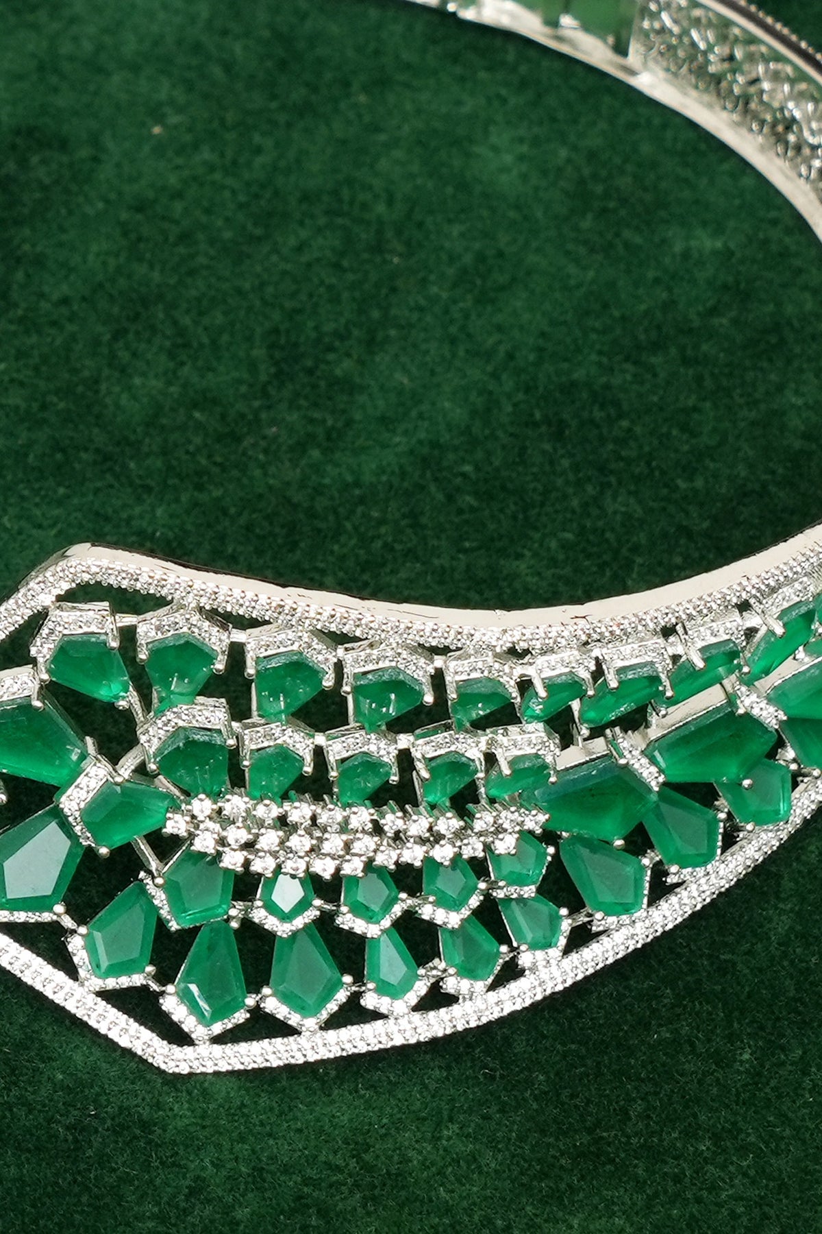 Gold Finish Zircon & Emerald Stone Hasli Necklace Set