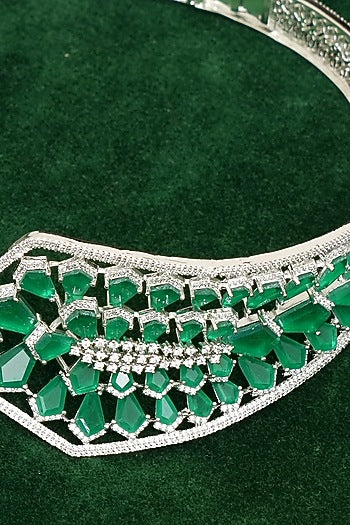 Gold Finish Zircon & Emerald Stone Hasli Necklace Set