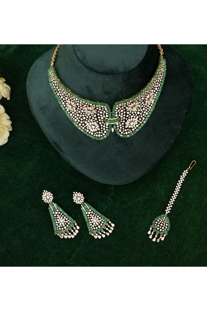 Silver Finish Zircon & Emerald Stone Necklace Set