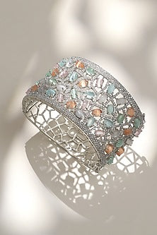 White Finish Diamond Openable Bracelet