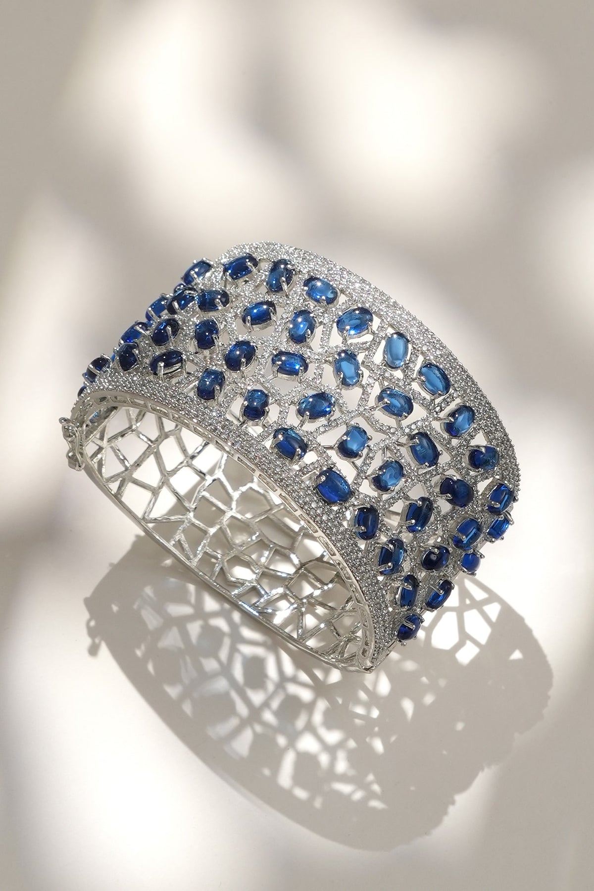 White Finish Diamond & Blue Stone Openable Bracelet