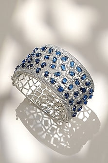 White Finish Diamond & Blue Stone Openable Bracelet