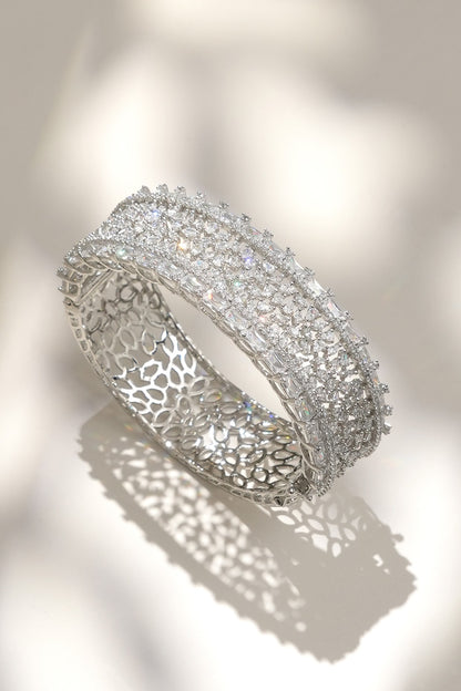 White Finish Diamond Openable Halo Bracelet