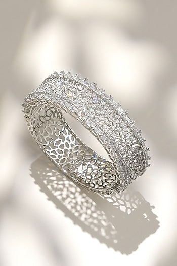 White Finish Diamond Openable Halo Bracelet