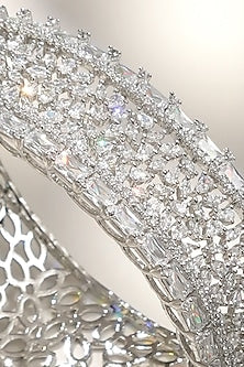 White Finish Diamond Openable Halo Bracelet