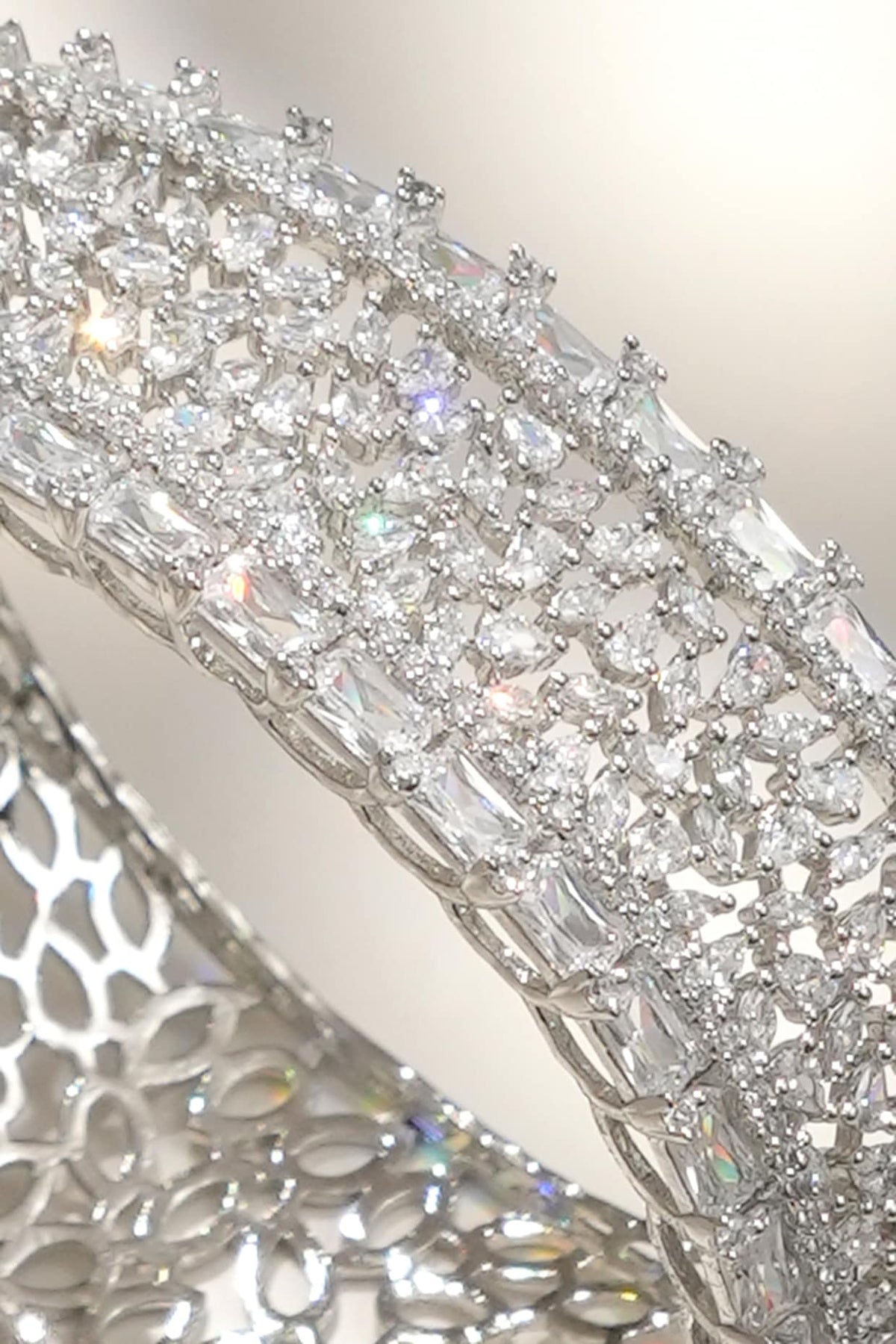 White Finish Diamond Openable Halo Bracelet