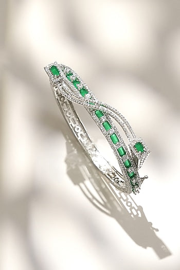 White Finish Diamond & Green Stone Bracelet