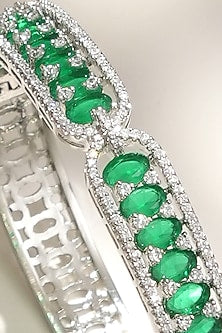 White Finish Diamond & Green Stone Bracelet