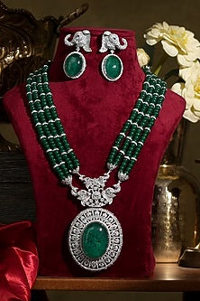 White Finish Diamond & Emerald Necklace Set