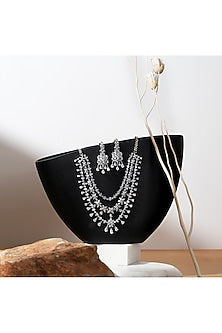 White Finish Zircon Layered Necklace Set
