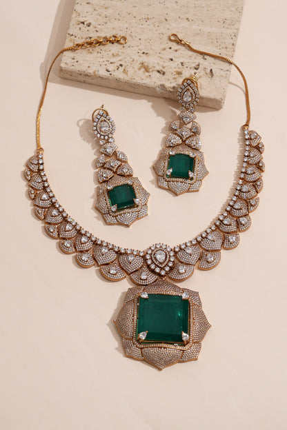 Gold Finish Kundan Polki & Green Stone Necklace Set