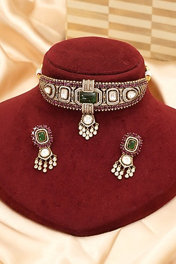 Gold Finish Kundan Polki & Emerald Stone Choker Necklace Set